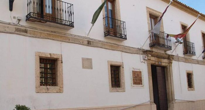 Condenan al Ayuntamiento de Las Pedroñeras por reducir el salario de las trabajadoras de Ayuda a Domicilio durante el estado de alarma