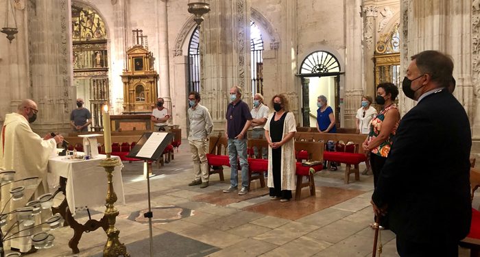 Dolz asiste a la misa en honor a San Julián, dentro del programa de las fiestas en honor al segundo Obispo de Cuenca y patrón de la ciudad