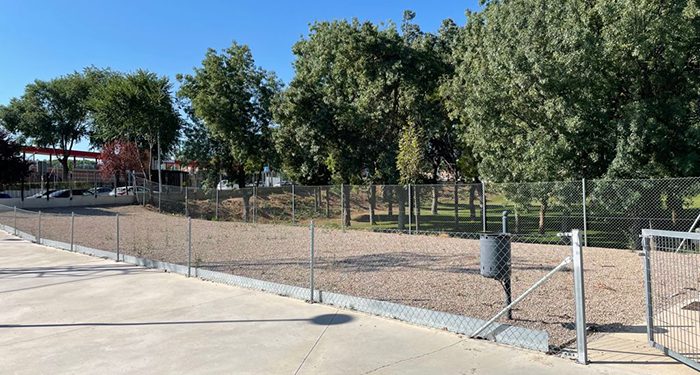 El Ayuntamiento de Guadalajara invertirá 447.700 euros en la construcción de una zona de vestuarios y en techar las gradas del campo de fútbol 11 de ‘Fuente de la Niña’