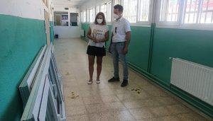 El Gobierno regional destina alrededor de 60.000 euros a la mejora de las carpinterías y la cubierta del colegio público de Carrascosa del Campo