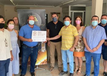 El Gobierno regional entrega tres premios Gran Selección a las bodegas y cooperativas de Las Mesas