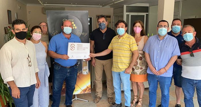 El Gobierno regional entrega tres premios Gran Selección a las bodegas y cooperativas de Las Mesas