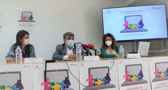 El Gobierno regional valora el aumento de número de visitas al nuevo Portal de Infancia y Familia como herramienta de apoyo y orientación a las Familias 1 El Gobierno regional valora el aumento de número de visitas al nuevo Portal de Infancia y Familia como herramienta de apoyo y orientación a las Familias