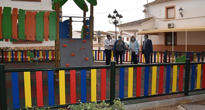 El Gobierno regional y la Diputación Provincial de Cuenca han destinado alrededor de 180.000 euros en ayudas e inversiones en Casas de Haro