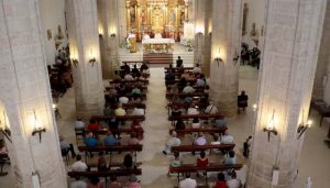 Emotiva celebración religiosa de la Virgen de los Remedios en Cogolludo