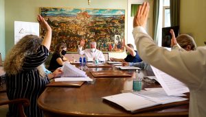 La Diputación de Guadalajara aprueba el convenio tipo para la instalación de cajeros automáticos en 30 municipios