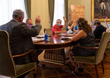 La Diputación de Guadalajara da un paso más en la llegada de 30 cajeros automáticos al medio rural