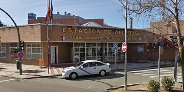 La estación de autobuses de Guadalajara dispone, desde este miércoles, de una máquina de recarga de títulos de transporte del Consorcio regional de Madrid