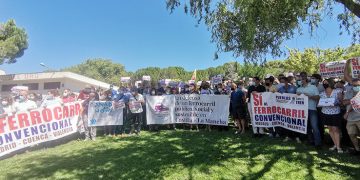 La Plataforma del Ferrocarril Público y Social de Cuenca exige recibir el mismo trato de las instituciones que quienes pretenden desmantelar el tren