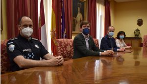 La Policía Local de Guadalajara dispondrá de más tests antidrogas gracias al convenio suscrito entre el Ayuntamiento y la Dirección General de Tráfico