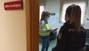 La Policía Nacional alerta de una modalidad de fraude bancario mediante SMS y llamadas telefónicas