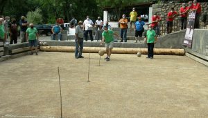 El ambiente de Bolos vuelve con fuerza al Recreo Peral