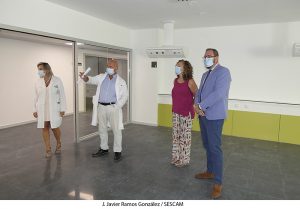 Robles califica de “transcendental” para la provincia la recepción de las obras del Hospital Universitario