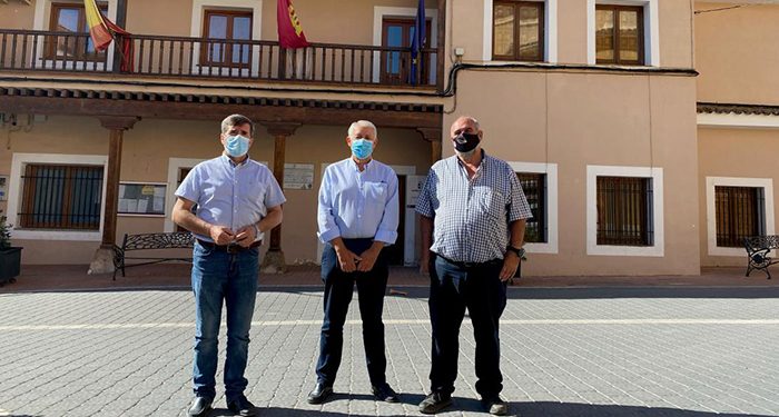 San Lorenzo de la Parrilla renueva su alumbrado público y ahorrará un 50% en la factura de la luz