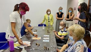 Un total de 15 cuidadores de la Asociación de Párkinson de Cuenca se benefician del programa ‘Stop Claudicación’