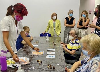 Un total de 15 cuidadores de la Asociación de Párkinson de Cuenca se benefician del programa ‘Stop Claudicación’ Un total de 15 cuidadores de la Asociación de Párkinson de Cuenca se benefician del programa ‘Stop Claudicación’