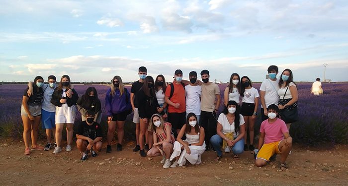 Villanueva de la Torre organiza sendas salidas culturales a Madrid y a Alcalá de Henares dirigidas a su juventud