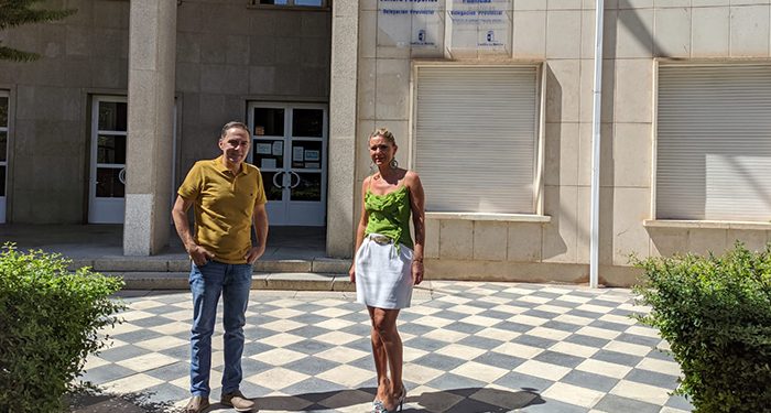 VOX se interesa la problemática del colectivo de docentes de Cuenca 1 VOX se interesa la problemática del colectivo de docentes de Cuenca