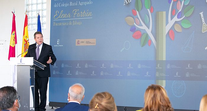 Pilar Alegría: “Reabrir la escuela rural de Jábaga casi medio siglo después de su cierre es un canto a la esperanza”