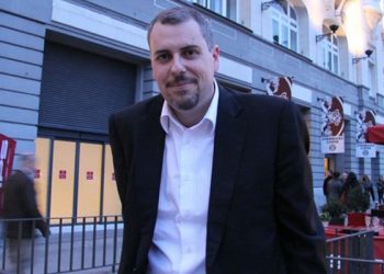 Antonio Manzanera llega a Cuenca para iniciar la Operación Anacleto de Las Casas Ahorcadas