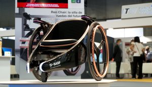 BASF expone la silla de ruedas del futuro, Ren Chair, en Expoquimia 2021