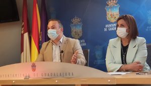 Carnicero denuncia que Rojo presenta un proyecto europeo para restringir el tráfico en el casco histórico “que ni siquiera se ha leído”