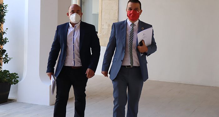 Castilla-La Mancha contará con una Ley de Aguas que considerará este recurso como un derecho humano y un bien público 1 Castilla-La Mancha contará con una Ley de Aguas que considerará este recurso como un derecho humano y un bien público