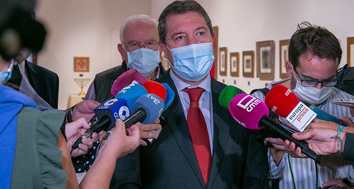 Castilla-La Mancha está preparada para administrar la tercera dosis de la vacuna a las personas mayores de 65 años a partir del 15 de octubre 1 Castilla-La Mancha está preparada para administrar la tercera dosis de la vacuna a las personas mayores de 65 años a partir del 15 de octubre