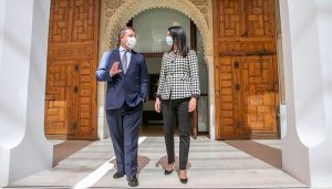 Castilla-La Mancha propondrá en el Consejo Interterritorial de Sanidad que se administre la tercera dosis de la vacuna a las personas mayores que viven en centros sociosanitarios