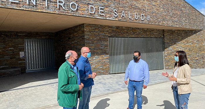 Castillo denuncia que el nuevo Centro de Salud de Alcolea del Pinar “está cerrado” pese al anuncio de los socialistas
