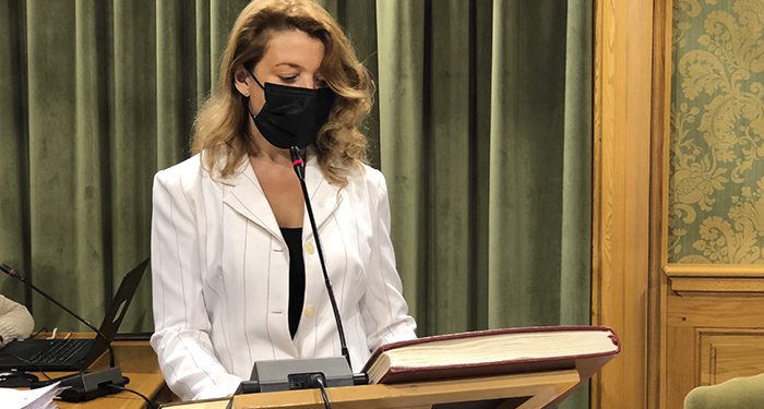 Charo Rodríguez Patiño toma posesión como concejala con un “inmenso orgullo” y “con la gran responsabilidad que ello supone”