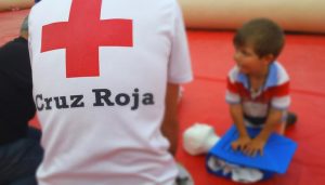 Cruz Roja Cuenca fomenta el aprendizaje de primeros auxilios en el ámbito escolar