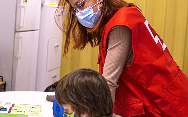 Cruz Roja en Cuenca utilizará los 25.363 euros de la donación de UNESPA para luchar contra los efectos de la pandemia