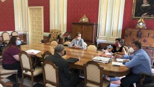 El Alfar o la fibra óptica centran el encuentro del alcalde de Cuenca con la nueva Junta Directiva de la AAVV de San Antón