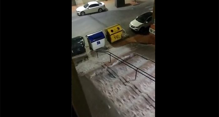 El Ayuntamiento de Cuenca pide a la población no hacer uso del vechículo privado ante la fuerte tormenta caída