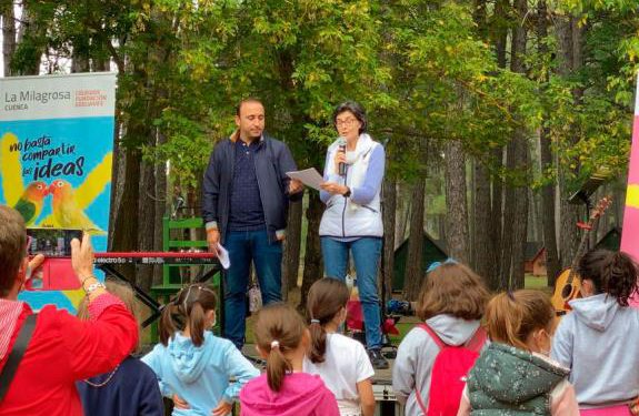 El colegio La Milagrosa de Cuenca rinde homenaje a las Hijas de la Caridad