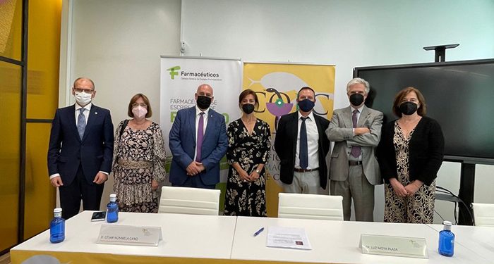 El Colegio Oficial de Farmacéuticos de Cuenca inaugura su nueva sede con la esperanza de que pronto pueda estar llena de vida