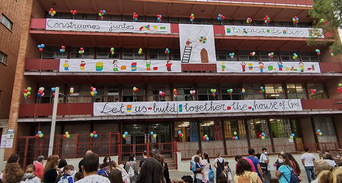 El próximo curso escolar comenzará el 11 de septiembre de 2023 y finalizará el día 20 de junio de 2024 1 El curso escolar arranca en la provincia de Guadalajara con más docentes, una nueva escuela rural y una ambiciosa oferta de Formación Profesional