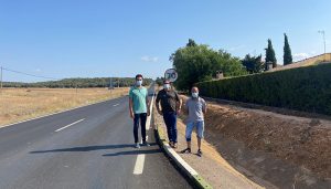 El Gobierno regional acomete obras de mejora en la CM-2100 a su paso por la localidad de Arcas