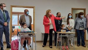 El Gobierno regional agradece a los más de 1.400 docentes que faciliten a 8.000 niños y niñas el acceso a la educación en las zonas rurales