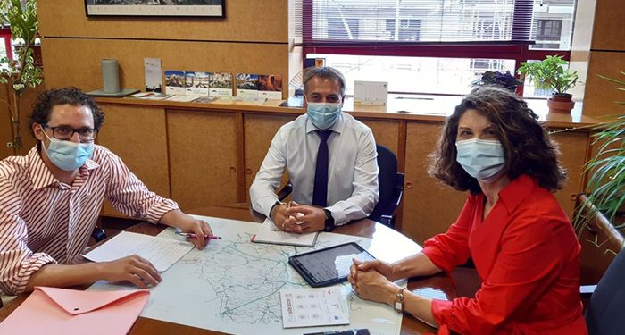 El Gobierno regional anima al chef conquense Fran Martínez a solicitar las ayudas del Plan Adelante para la puesta en marcha de su nuevo proyecto empresarial