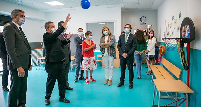 El Gobierno regional destinará este curso 2,5 millones de euros más a los centros educativos de Castilla-La Mancha para gastos de funcionamiento 1 El Gobierno regional destinará este curso 2,5 millones de euros más a los centros educativos de Castilla-La Mancha para gastos de funcionamiento