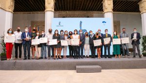 El Gobierno regional impulsa la modernización de los servicios públicos, mediante la simplificación de procedimientos y la digitalización