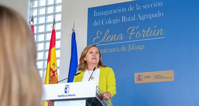 El Gobierno regional reitera su compromiso en cuidar la escuela rural como se cuida cualquiera de los grandes centros educativos de Castilla-La Mancha