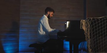 El pianista conquense Pablo Picazo y el bailarín del Ballet Nacional de España Pedro Ramírez Rey, unidos por «Redes»