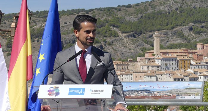 El presidente de AJE Cuenca, Javier Redondo, nombrado también presidente de AJE Castilla-La Mancha
