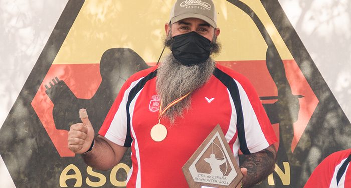 El trillano Rubén Medina se proclama campeón de España de Tiro con Arco en su pueblo