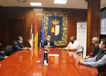 Empresarios del polígono Los Tobares de Molina de Aragón se reúnen con el delegado de la Junta en Guadalajara