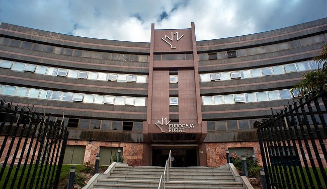 Eurocaja Rural activa un protocolo de actuación especial a sus clientes asegurados para paliar los daños ocasionados por la DANA 1 Eurocaja Rural activa un protocolo de actuación especial a sus clientes asegurados para paliar los daños ocasionados por la DANA