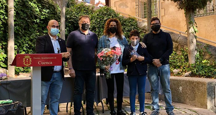 Ayuntamiento de Cuenca y Peñas Mateas hacen un emotivo homenaje a los fallecidos conquenses Mateos